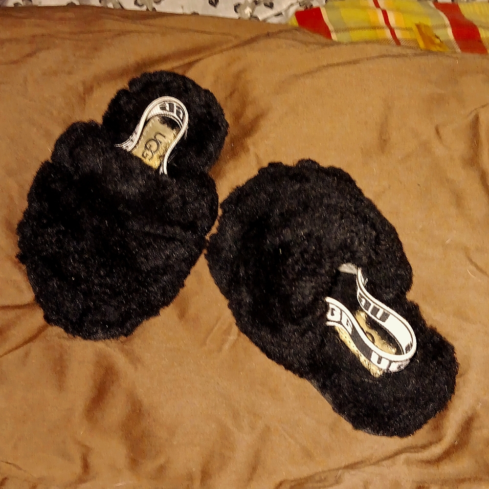 UGG Baby Fluff Yeah Black White Slide Shoes Size 6